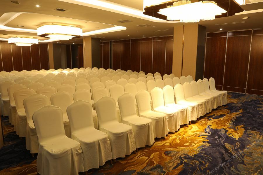 Zhi Hui Tang Feng Ze Hotel Chengdu Exterior photo